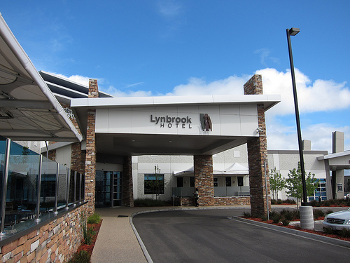 Lynbrook Hotel